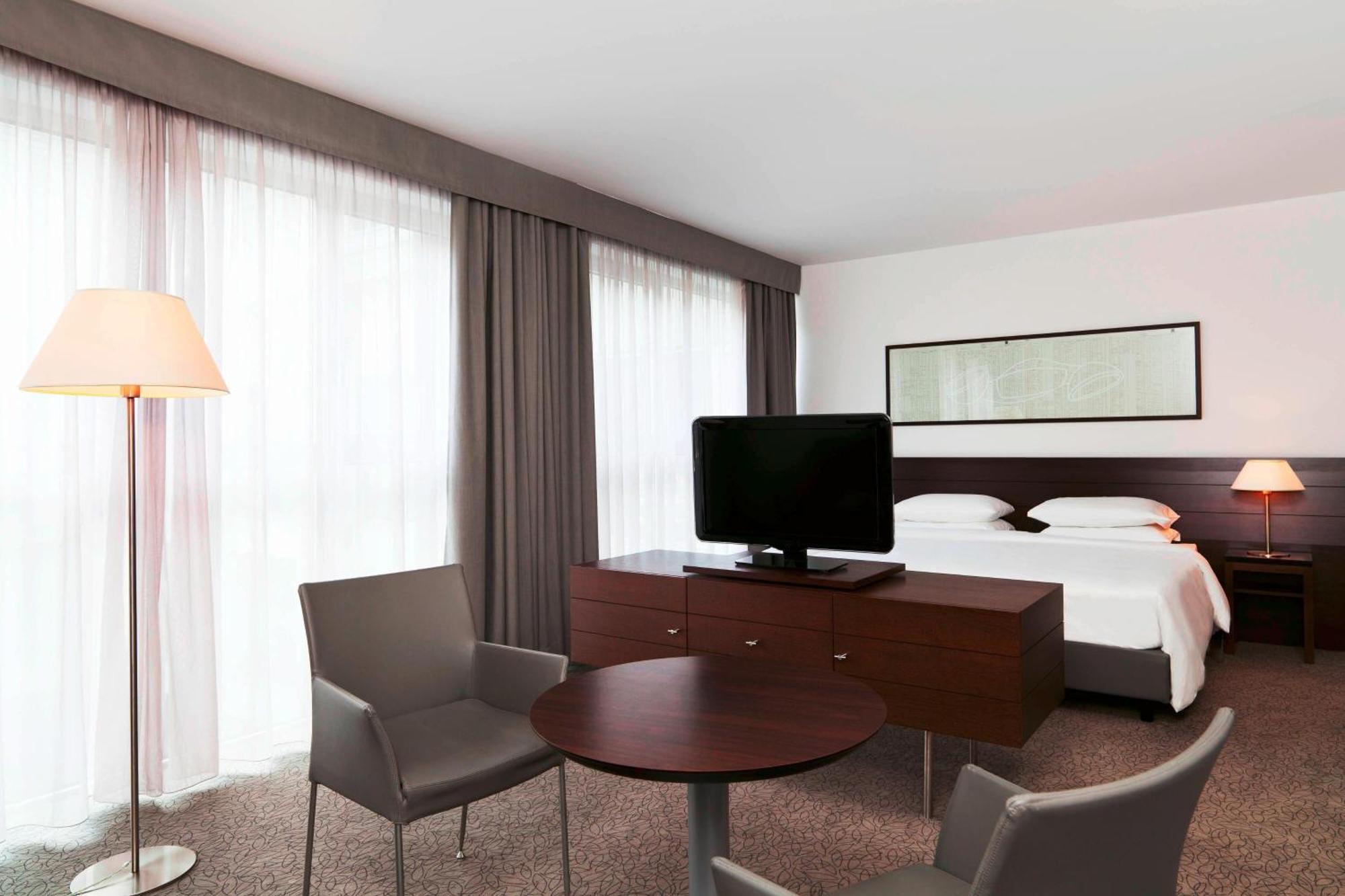 Four Points Sheraton Hotel